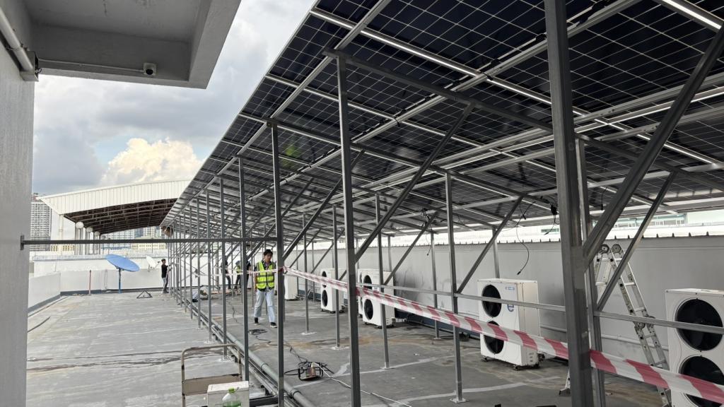 “อธิบดีณัฏฐิญา” ลุยตรวจ Solar Rooftop อาคาร DIPROM Headquarter ถนนพระรามที่ 6 ยกระดับองค์กรสีเขียว รับเทรนด์พลังงานสะอาด