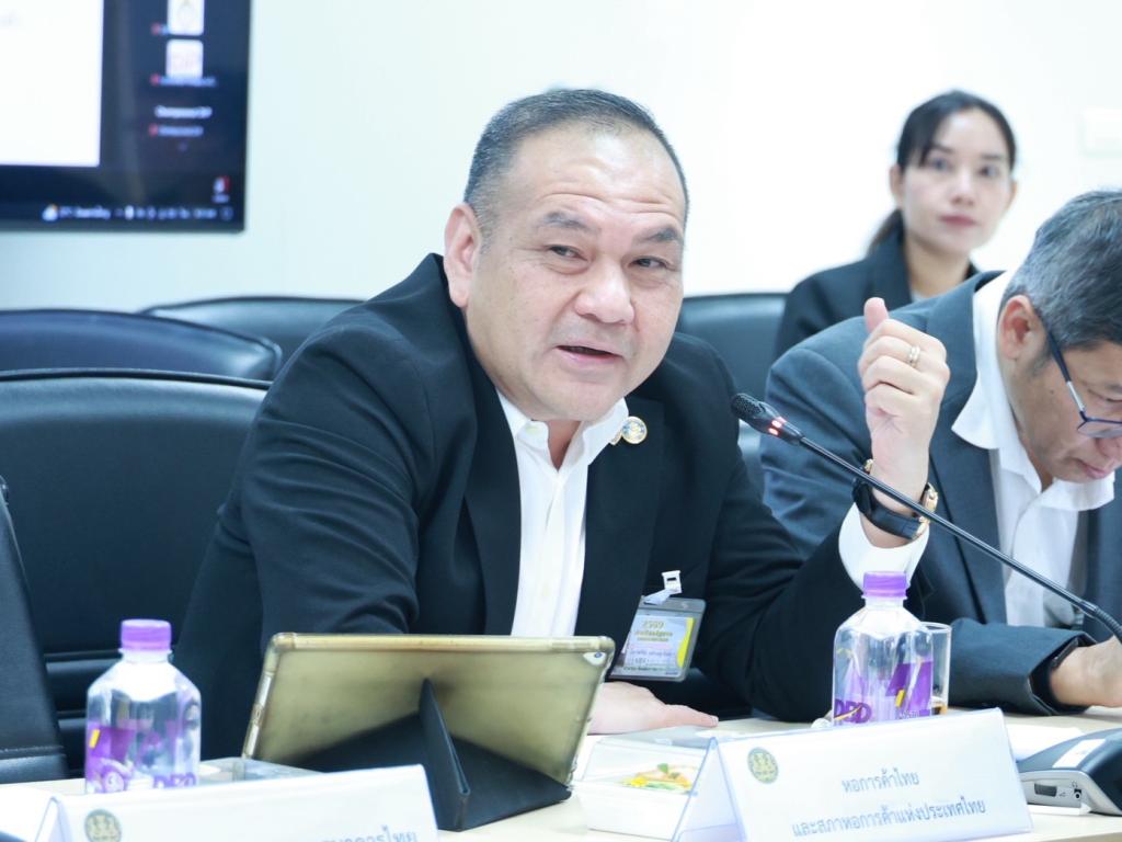 “ดีพร้อม” ร่วมประชุมขับเคลื่อนบอร์ดเศรษฐกิจชุมชนฯ เดินหน้าขับเคลื่อนมาตรการหนุนผู้ประกอบการ ปลดล็อกแหล่งเงินทุน ดัน SME CONNEXT ช่วยบริหารธุรกิจครบวงจร