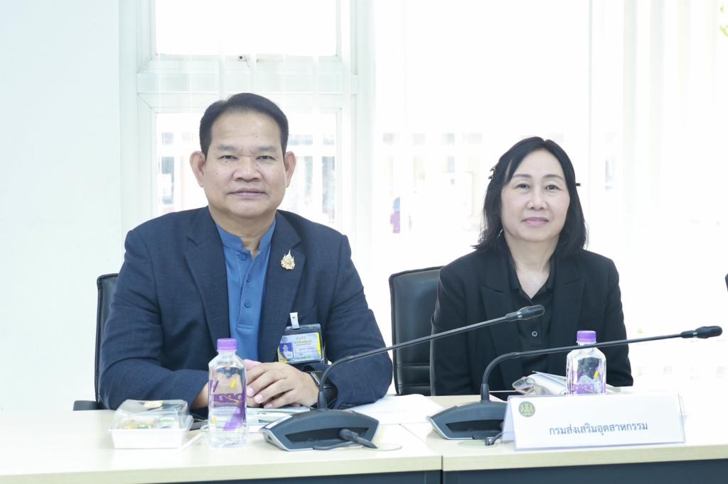 “ดีพร้อม” ร่วมประชุมขับเคลื่อนบอร์ดเศรษฐกิจชุมชนฯ เดินหน้าขับเคลื่อนมาตรการหนุนผู้ประกอบการ ปลดล็อกแหล่งเงินทุน ดัน SME CONNEXT ช่วยบริหารธุรกิจครบวงจร
