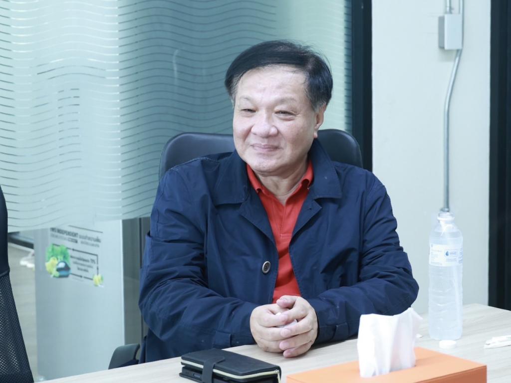 “รองอธิบดีดุสิต” เยือนถิ่นอุบลฯ ชมต้นแบบผู้ประกอบการ “ดีพร้อม” หนุนใช้เทคโนโลยี–นวัตกรรม ต่อยอดความสำเร็จสู่การเติบโตอย่างยั่งยืน