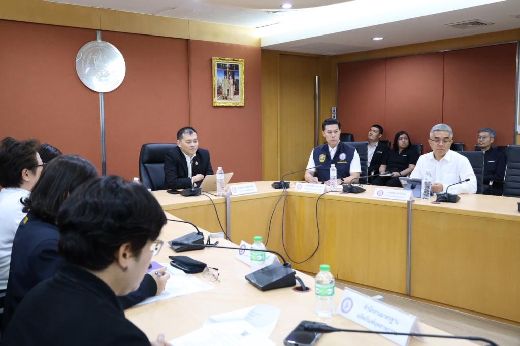 “รองอธิบดีดุสิต” ร่วมประชุม ทีมโฆษกกระทรวงอุตฯ ลุยสื่อสารเชิงรุก! ผนึกทุกหน่วยงานส่งต่อข่าวสารถึงประชาชน