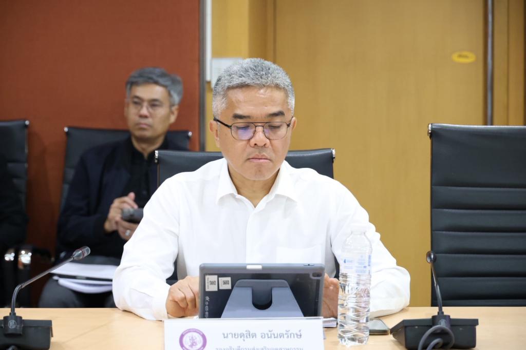 “รองอธิบดีดุสิต” ร่วมประชุม ทีมโฆษกกระทรวงอุตฯ ลุยสื่อสารเชิงรุก! ผนึกทุกหน่วยงานส่งต่อข่าวสารถึงประชาชน
