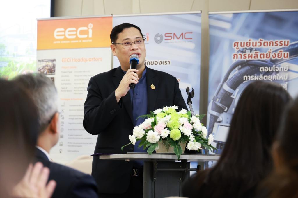 “ดีพร้อม” เดินหน้าผลักดันผู้ประกอบการศักยภาพสู่ Global Value Chain ผ่าน “กิจกรรมนิคม SME Awareness” เชื่อม SME สู่ห่วงโซ่อุปทานโลก คาดสร้างมูลค่าเศรษฐกิจกว่า 180 ล้านบาท