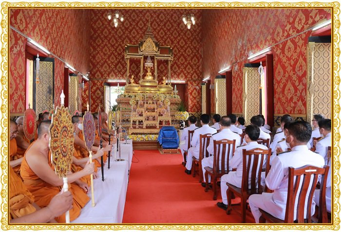 “อธิบดีณัฐพล” นำเหล่าข้าราชการ กสอ. ร่วมถวายผ้าพระกฐินพระราชทาน ณ วัดคฤหบดี