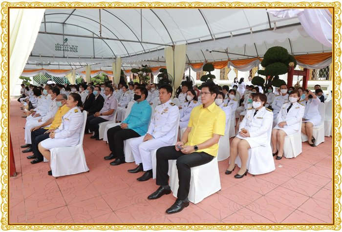 “อธิบดีณัฐพล” นำเหล่าข้าราชการ กสอ. ร่วมถวายผ้าพระกฐินพระราชทาน ณ วัดคฤหบดี