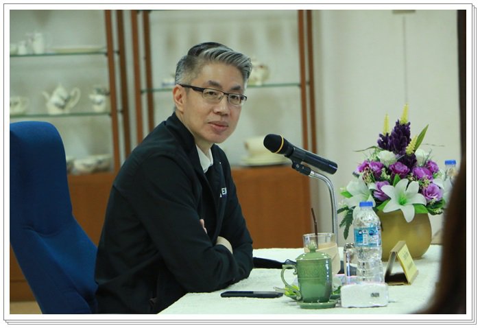 “อธิบดีณัฐพล” บินตรงเมืองรถม้า ตรวจเยี่ยมและมอบนโยบายแก่บุคลากร ศว.กสอ. พร้อมเน้นย้ำการปรับกระบวนการทำงานให้เกิดประสิทธิผลสูงสุด