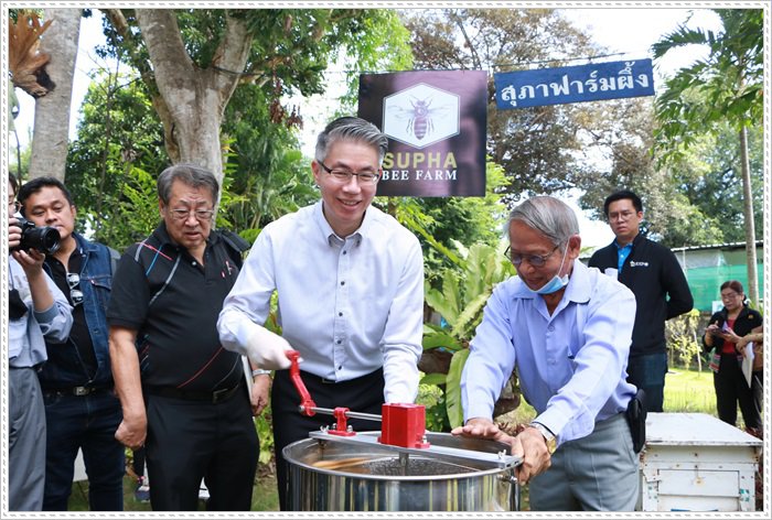 กสอ.หนุนนโยบายรวมกลุ่มเอสเอ็มอีเชิงพื้นที่-กลุ่มธุรกิจ ทางออกวิกฤตเศรษฐกิจได้ผลจริง ตั้งเป้าปี 64 ปั้นคลัสเตอร์ 29 กลุ่มใหม่ หวังเพิ่มมูลค่าเศรษฐกิจโตกว่า 100 ล้านบาท