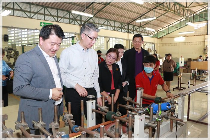 กสอ. โชว์ต้นแบบแตกกอจากผู้ประกอบการรางผ้าม่าน สู่สมาร์ทฟาร์ม นวัตกรรมเอาใจสายสุขภาพ