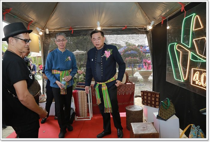 “กสอ. จับมือ สทบ.”ลงพื้นที่ชัยนาทคิกออฟโปรเจกต์ปั้นแบรนด์ 4 ชุมชน ติดอาวุธอง์ความรู้ร่วมพัฒนาผลิตภัณฑ์กระตุ้นเศรษฐกิจฐานราก