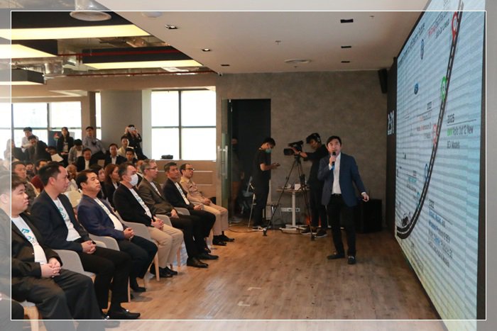 “สุริยะ” แถลงผลสําเร็จการส่งเสริม Startup ดัน กสอ. ปั้น ทีมกูรูดีพร้อม ติวเข้มพัฒนาโมเดลธุรกิจ เชื่อมแหล่งเงินทุนต่อยอดธุรกิจสู่เชิงพาณิชย์