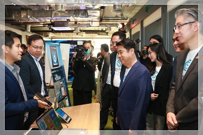 “สุริยะ” แถลงผลสําเร็จการส่งเสริม Startup ดัน กสอ. ปั้น ทีมกูรูดีพร้อม ติวเข้มพัฒนาโมเดลธุรกิจ เชื่อมแหล่งเงินทุนต่อยอดธุรกิจสู่เชิงพาณิชย์