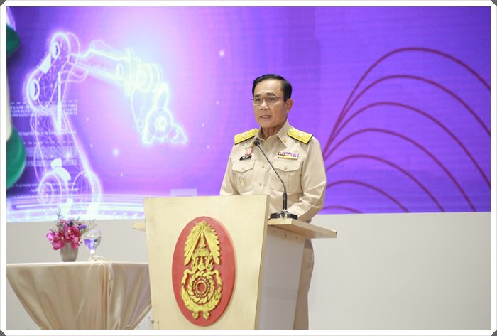 นรม. มอบ 79 รางวัลอุตสาหกรรม ประจำปี 2563 พร้อมเดินหน้าขับเคลื่อนอุตสาหกรรมไทยอย่างเต็มสูบ
