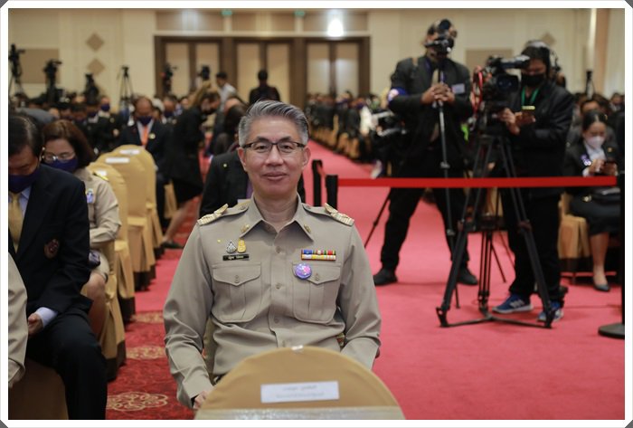 นรม. มอบ 79 รางวัลอุตสาหกรรม ประจำปี 2563 พร้อมเดินหน้าขับเคลื่อนอุตสาหกรรมไทยอย่างเต็มสูบ