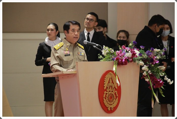 นรม. มอบ 79 รางวัลอุตสาหกรรม ประจำปี 2563 พร้อมเดินหน้าขับเคลื่อนอุตสาหกรรมไทยอย่างเต็มสูบ