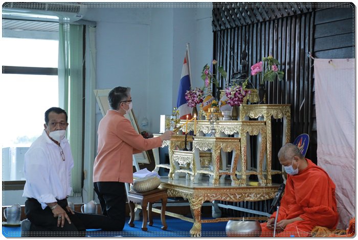 “อธิบดีณัฐพล” นำพลพรรค กสอ. บวรสรวงสิ่งศักดิ์สิทธิ์และทำบุญ ครบรอบ 79 ปี กช.กสอ.