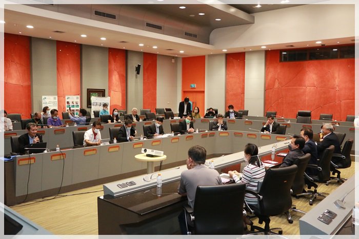 “รองภาสกร” นั่งหัวโต๊ะระดมสมองราชวิทยาลัยจุฬาภรณ์และคลัสเตอร์การแพทย์ฯ หวังต่อยอดนวัตกรรมทางการแพทย์สู่เชิงพาณิชย์