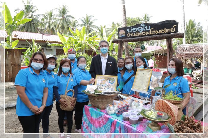 “อธิบดีณัฐพล” บินตรงเมืองคอน ชมต้นแบบชุมชน CIV พร้อมดึงนักศึกษาต่อยอดอัตลักษณ์วิถีถิ่นเชื่อมโยงการท่องเที่ยวผ่านพลังโซเชียลมีเดีย 