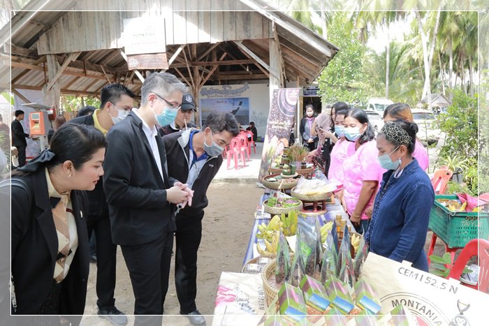 “อธิบดีณัฐพล” บินตรงเมืองคอน ชมต้นแบบชุมชน CIV พร้อมดึงนักศึกษาต่อยอดอัตลักษณ์วิถีถิ่นเชื่อมโยงการท่องเที่ยวผ่านพลังโซเชียลมีเดีย 