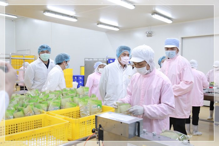 ดีพร้อมลงพื้นที่กรุงเก่า โชว์ผลสำเร็จปั้น SMEs สู่ B2C ฝ่าวิกฤตโควิด-19 พร้อมงัดไม้เด็ด STI 3 มาตรการ ช่วยธุรกิจไทยเต็มเหนี่ยว