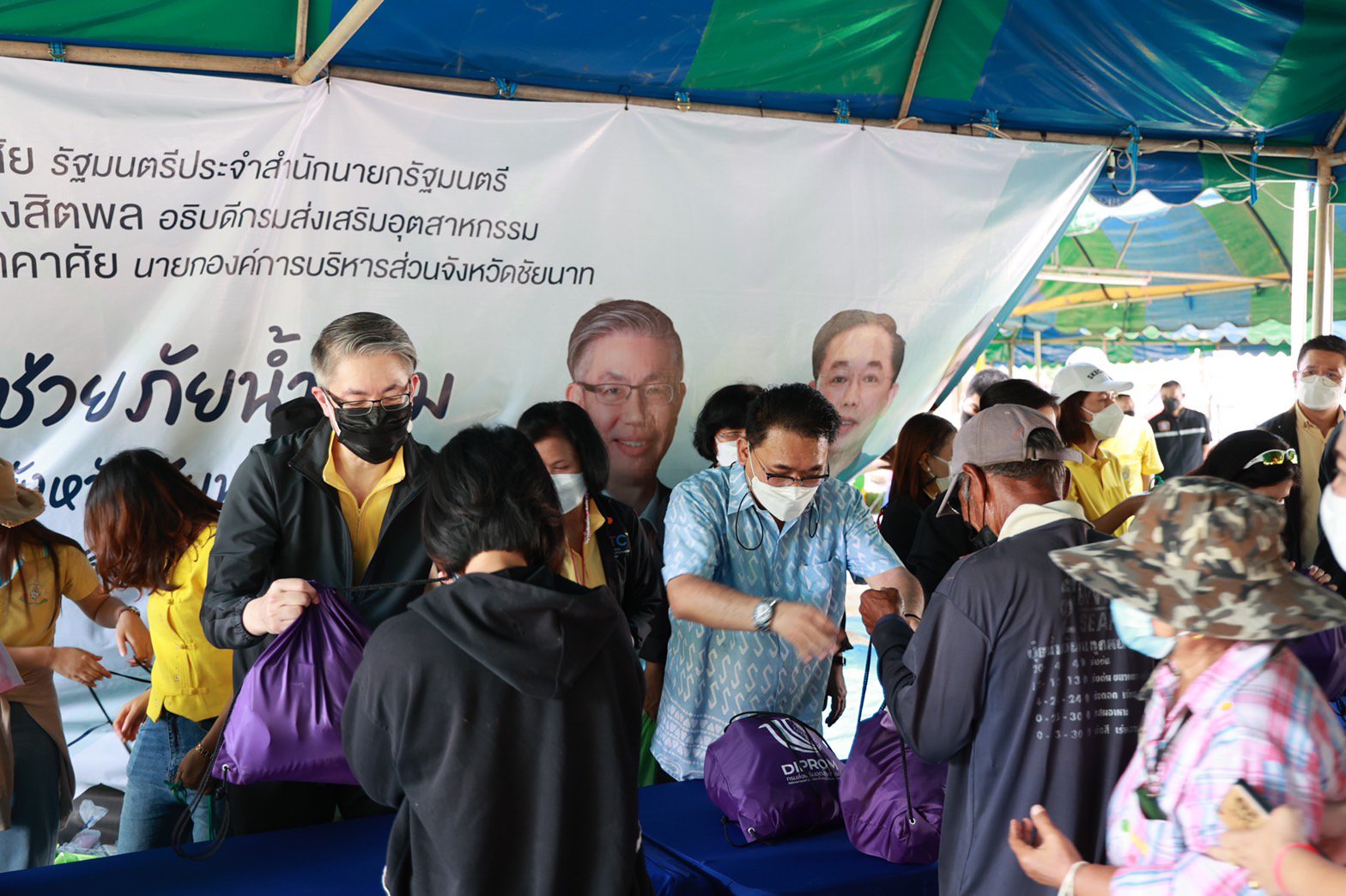“อธิบดีณัฐพล” นำพลพรรคดีพร้อม ร่วมทีมจังหวัดชัยนาท นายกฯ อนุสรณ์ รุดลงพื้นที่ ต.หาดอาษา (จุดที่ 2) อ.สรรพยา จ.ชัยนาท