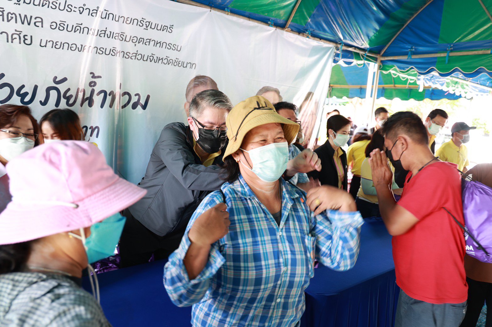 “อธิบดีณัฐพล” นำพลพรรคดีพร้อม ร่วมทีมจังหวัดชัยนาท นายกฯ อนุสรณ์ รุดลงพื้นที่ ต.หาดอาษา (จุดที่ 2) อ.สรรพยา จ.ชัยนาท