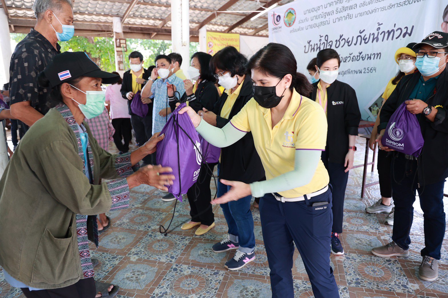  เที่ยงวันนี้ 6 พฤศจิกายน 2564 ณ วัดอินทาราม ต.ตลุก (จุดที่ 3 ) อ.สรรพยา จ.ชัยนาท 