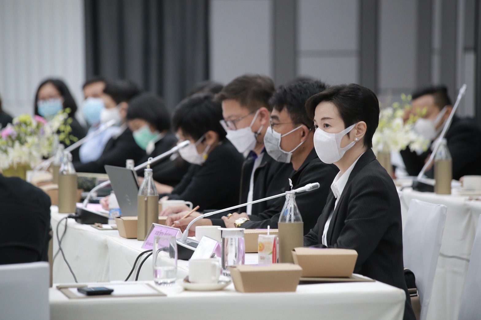“อธิบดีณัฐพล” นั่งหัวโต๊ะ หารือแนวทางการทำงานพื้นที่ภาคใต้ พร้อมนำร่อง แพ็คเกจ “ดีพร้อมเพย์” กว่า 30 ล้านบาท