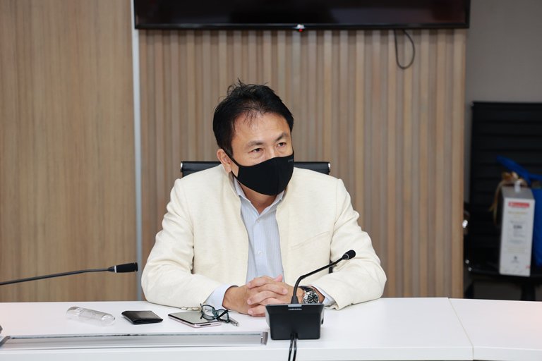 “อธิบดีณัฐพล รุกหารือภาคีเครือข่าย ประเดิมสภาหอการค้าไทย แลกเปลี่ยนแนวทางการส่งเสริม SMEs ภายใต้บริบทใหม่ (Next Normal)” 