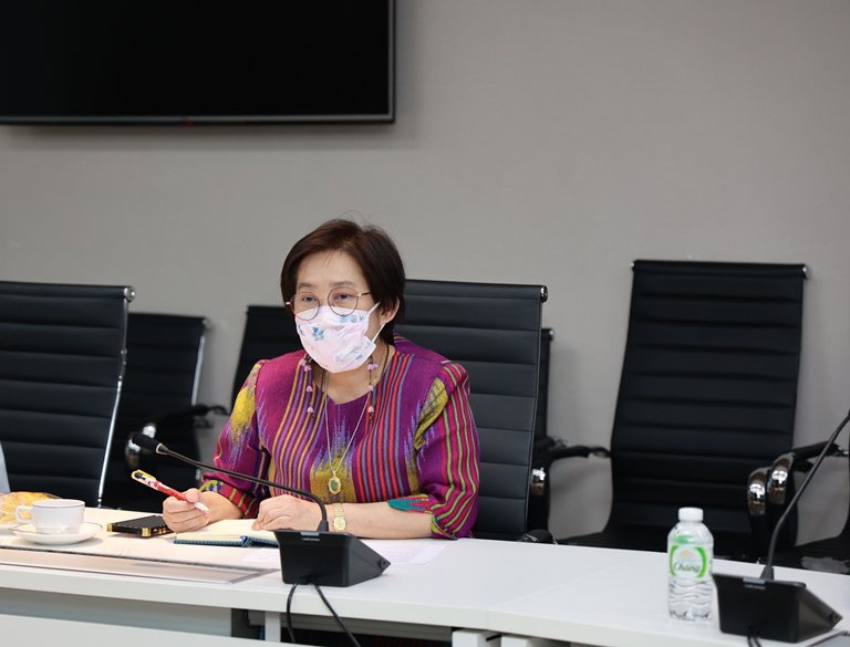 “อธิบดีณัฐพล รุกหารือภาคีเครือข่าย ประเดิมสภาหอการค้าไทย แลกเปลี่ยนแนวทางการส่งเสริม SMEs ภายใต้บริบทใหม่ (Next Normal)” 