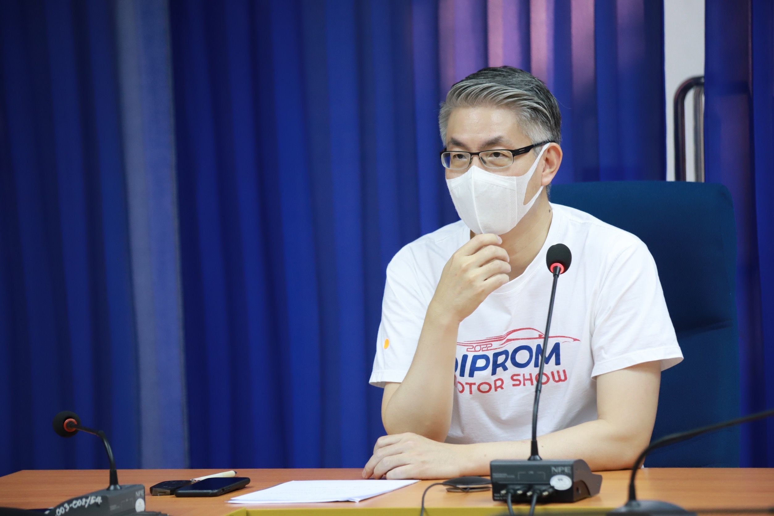 “อธิบดีณัฐพล” พร้อมขุนพลทีมดีพร้อม ลงพื้นที่เมืองรถม้า เยี่ยมชมบูธและให้กำลังใจผู้ประกอบการภายในงาน "DIPROM MOTOR SHOW 2022"