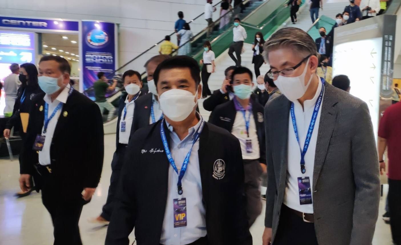 “อธิบดีณัฐพล” ร่วมคณะกระทรวงอุตฯ เยี่ยมชมงานบางกอก อินเตอร์เนชั่นแนล มอเตอร์โชว์ ครั้งที่ 43 