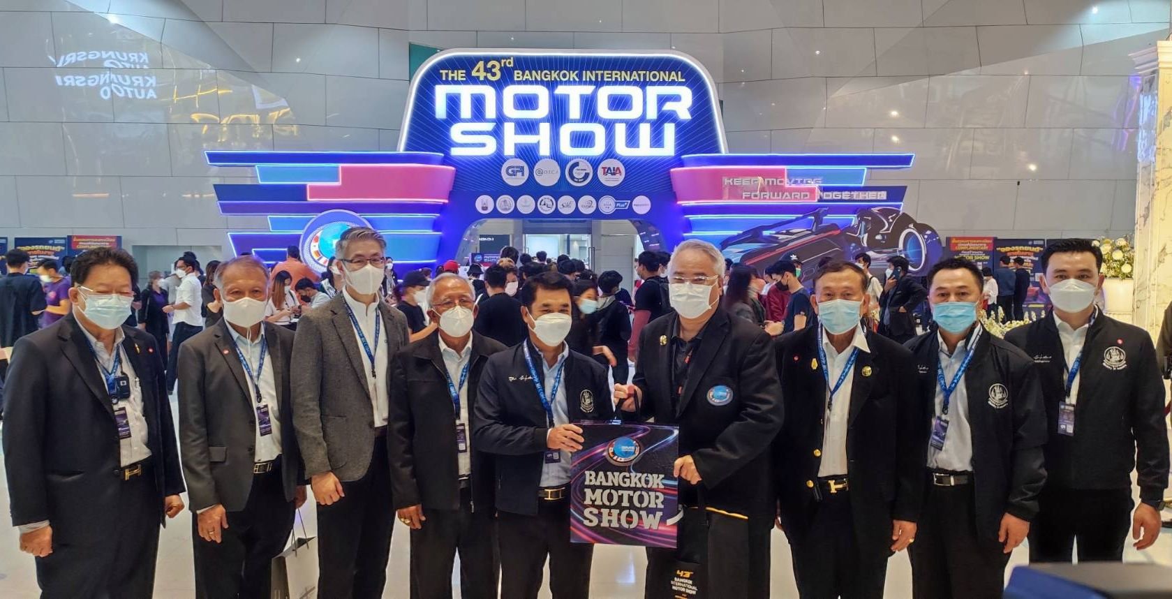 “อธิบดีณัฐพล” ร่วมคณะกระทรวงอุตฯ เยี่ยมชมงานบางกอก อินเตอร์เนชั่นแนล มอเตอร์โชว์ ครั้งที่ 43 