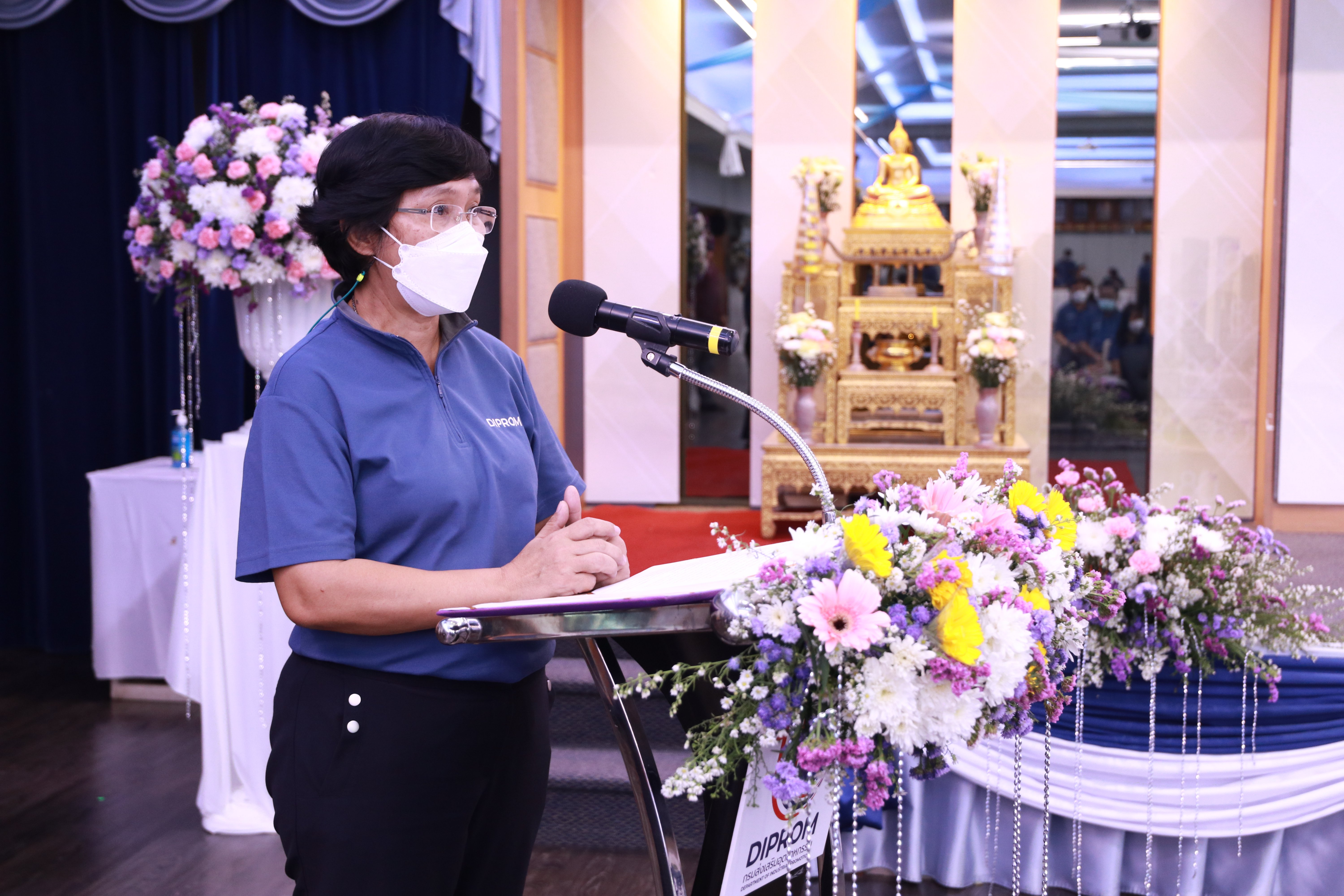 “อธิบดีณัฐพล” มอบโล่และประกาศเกียรติคุณ “คนดี ศรี กสอ.” แก่ข้าราชการและเจ้าหน้าที่ กสอ. ประจำปี 2564
