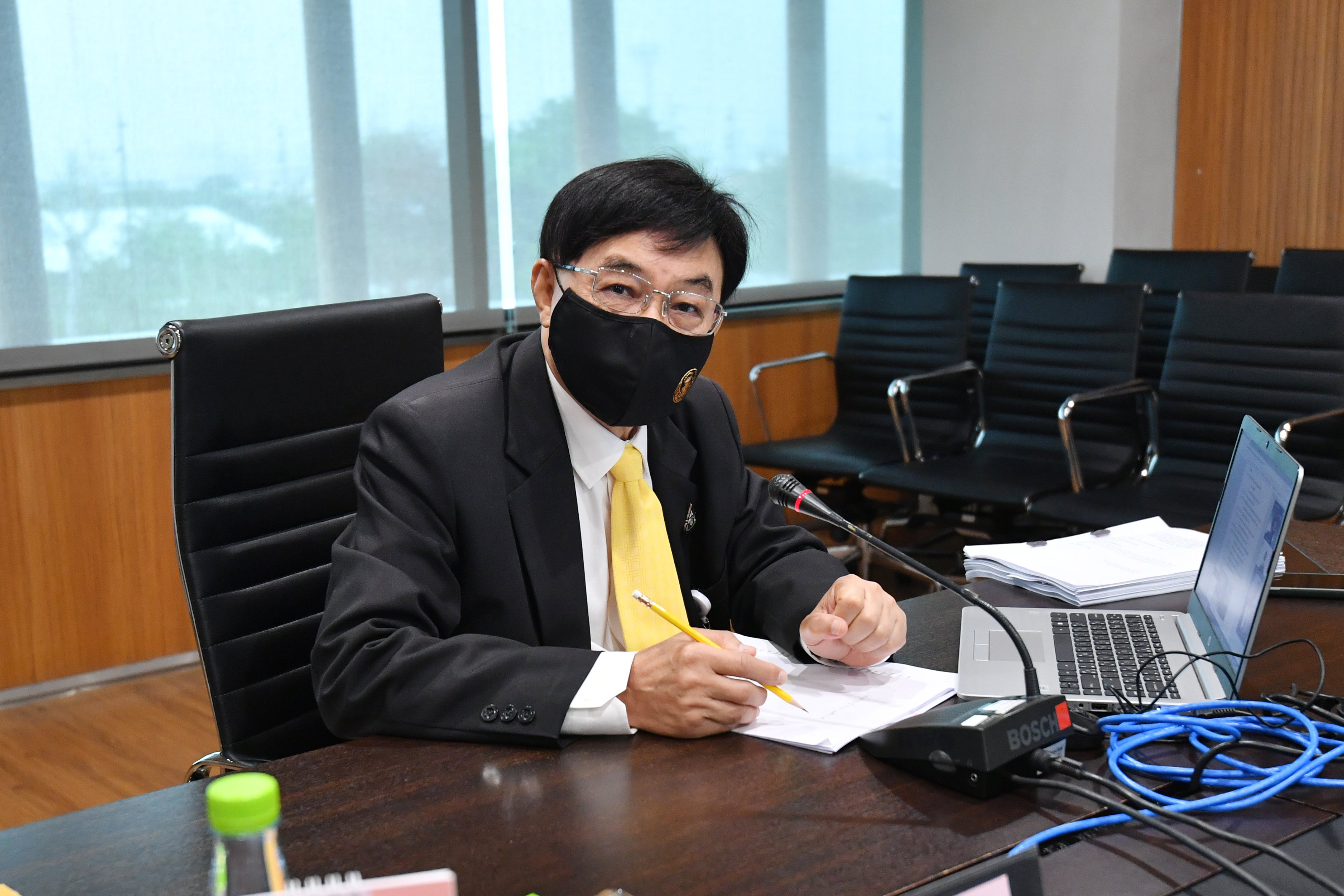 “พลเดช ปิ่นประทีป” หารือเตรียมการลงพื้นที่ของคณะกรรมาธิการฯ ตสร. ณ จ.สุราษฎร์ธานี