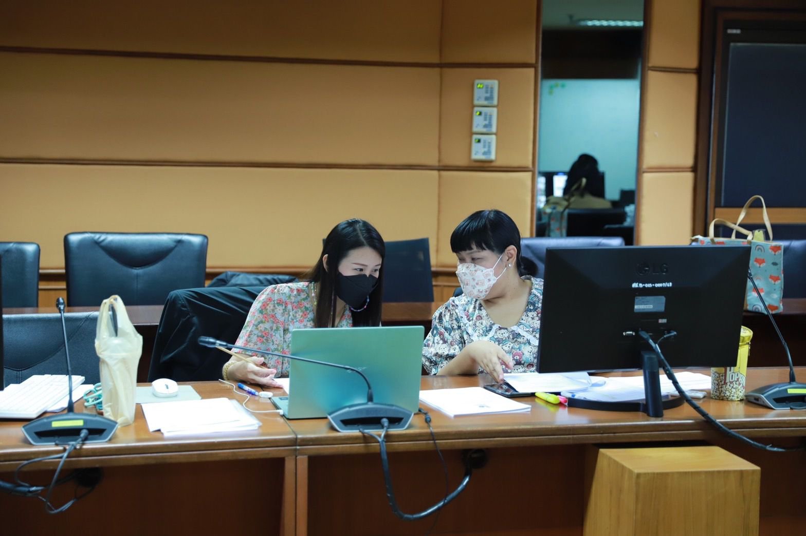 ดีพร้อม ประชุมพิจารณาคัดเลือก 12 ผู้ประกอบการรับ “รางวัลอุตสาหกรรมดีเด่นฯ ปี 65”
