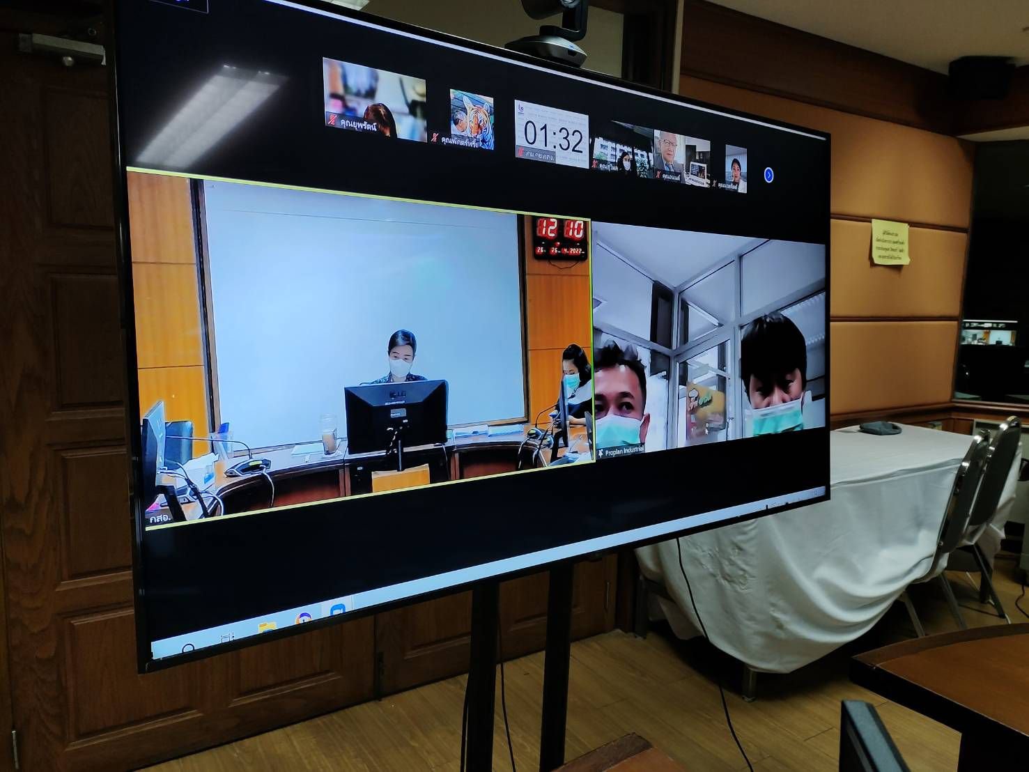 รสอ.ณัฏฐิญา ประชุมพิจารณาคัดเลือก 12 ผู้ประกอบการรับ “รางวัลอุตสาหกรรมดีเด่นฯ ปี 65” ต่อจาก 25 เม.ย.65