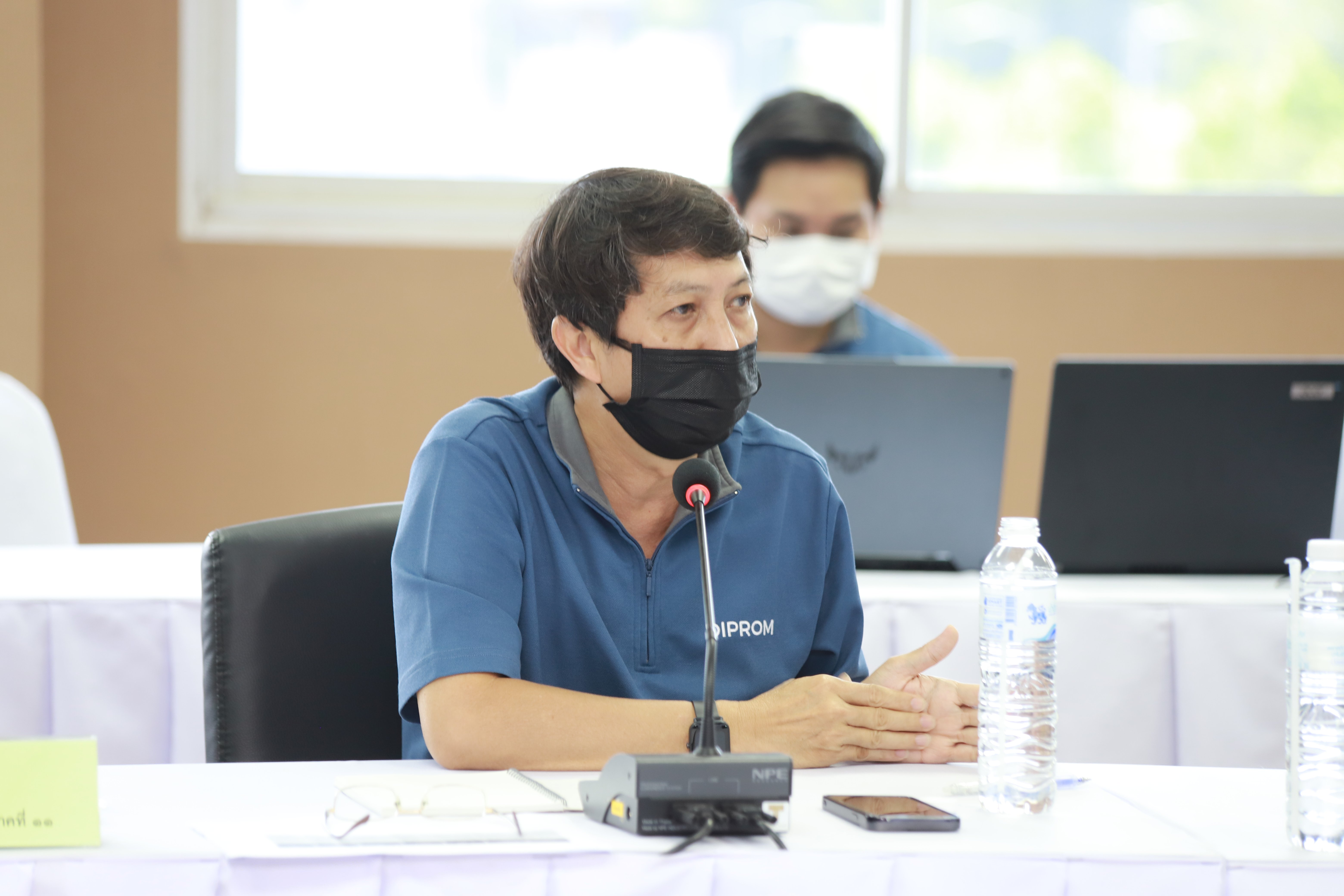 “อธิบดีณัฐพล” บินตรงเมืองร้อยเกาะ ตรวจเยี่ยมและมอบนโยบายแก่บุคลากรดีพร้อมเซ็นเตอร์ 10 พร้อมเน้นย้ำการปรับกระบวนการทำงานให้เกิดประสิทธิผลสูงสุด