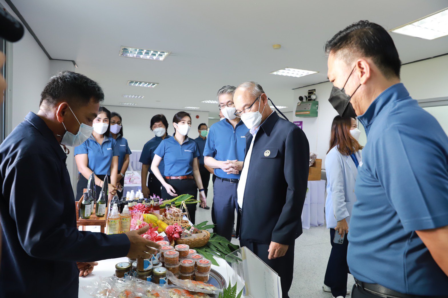 “อธิบดีณัฐพล” นำเสนอข้อมูล ตสร. ชูความสำเร็จการยกระดับศักยภาพอุตสาหกรรมสมุนไพรพื้นถิ่น สร้างมูลค่าทางเศรษฐกิจกว่า 7 ลบ./ปี