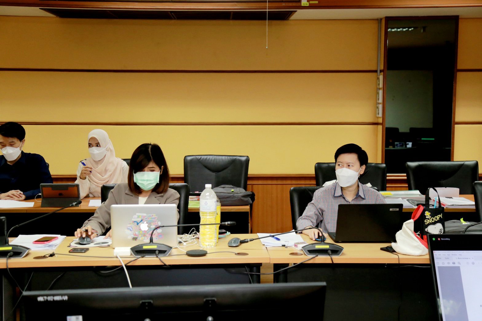 “รสอ.ภาสกร” ประชุมคณะกรรมการตัดสินรางวัลที่ปรึกษาตัวอย่างแห่งปี 2565 (DIPROM Consultant Award 2022)