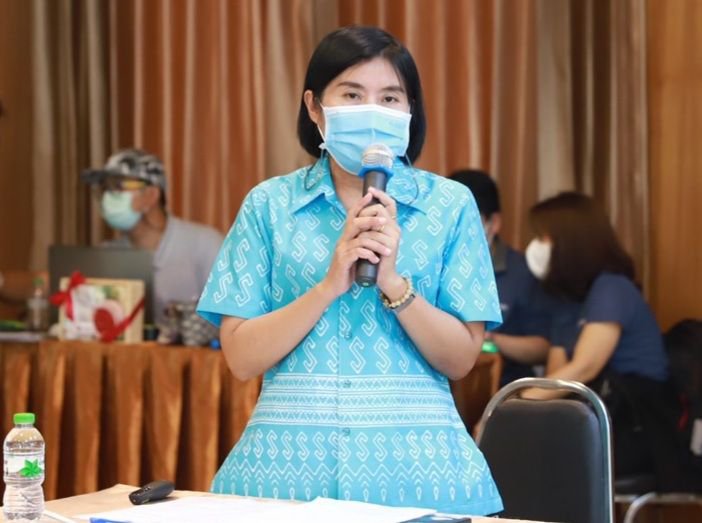 “อธิบดีณัฐพล” นำคณะสื่อมวลชน ลงพื้นที่เยี่ยมชมต้นแบบชุมชนสร้างสรรค์แบรนด์จากอัตลักษณ์พื้นถิ่น พร้อมเยี่ยมชมการสาธิตโดรนเพื่อการเกษตรอุตสาหกรรม 