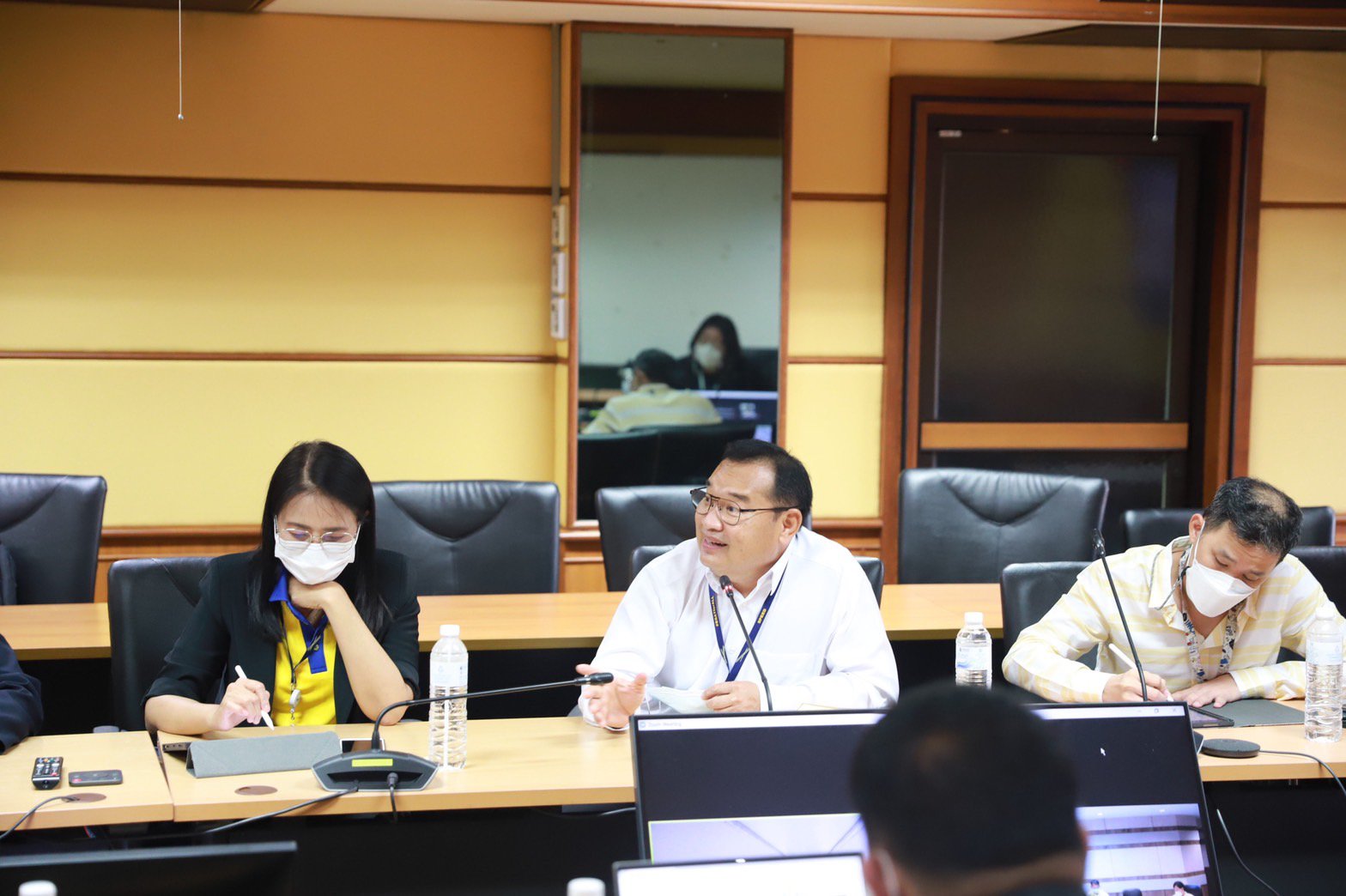 “ดีพร้อม” พิจารณากรอบความร่วมมือ EV Conversion Project ผนึกกำลังร่วมกับ กฟผ.แม่เมาะ  สนับสนุนอุตฯ รถยนต์ไฟฟ้าดัดแปลง