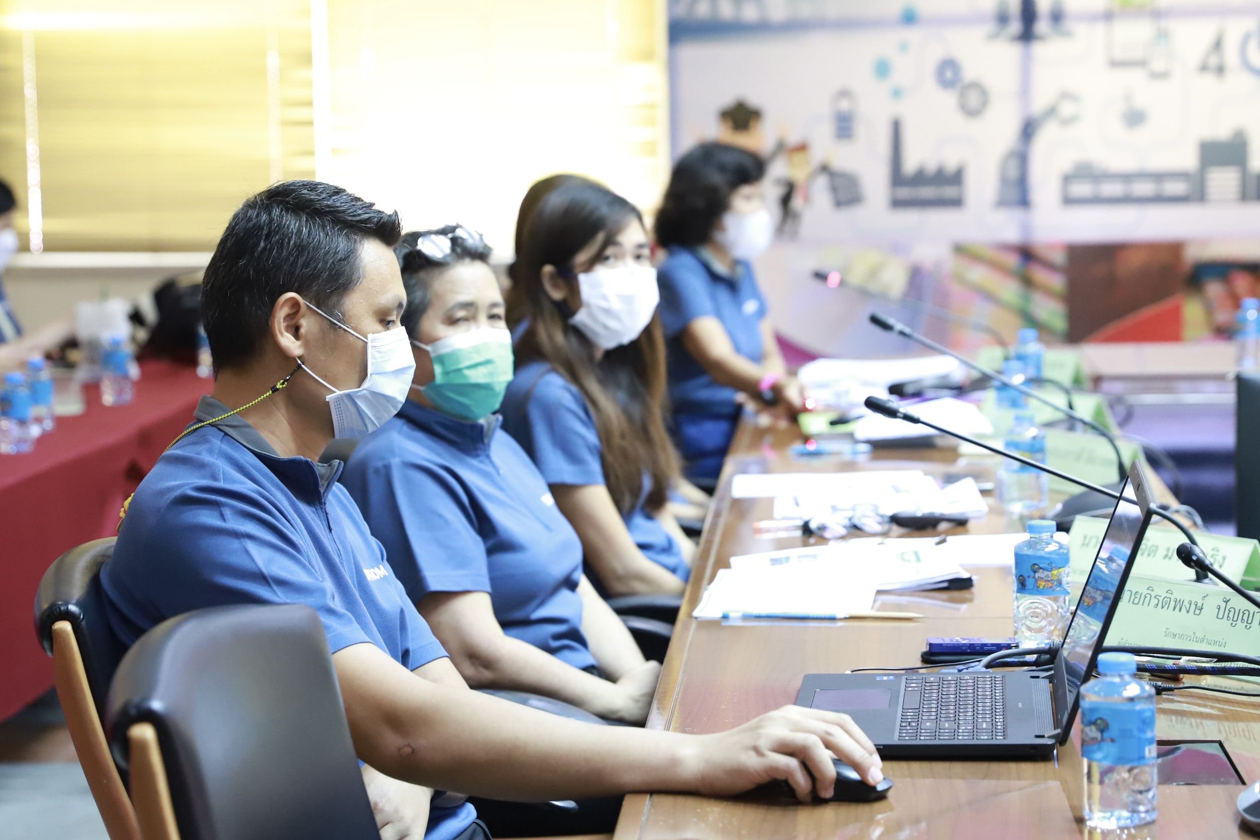“อธิบดีณัฐพล” ลงพื้นที่เมืองย่าโม ตรวจเยี่ยมและมอบแนวทางการทำงานให้แก่ทีมดีพร้อมเซ็นเตอร์ 6