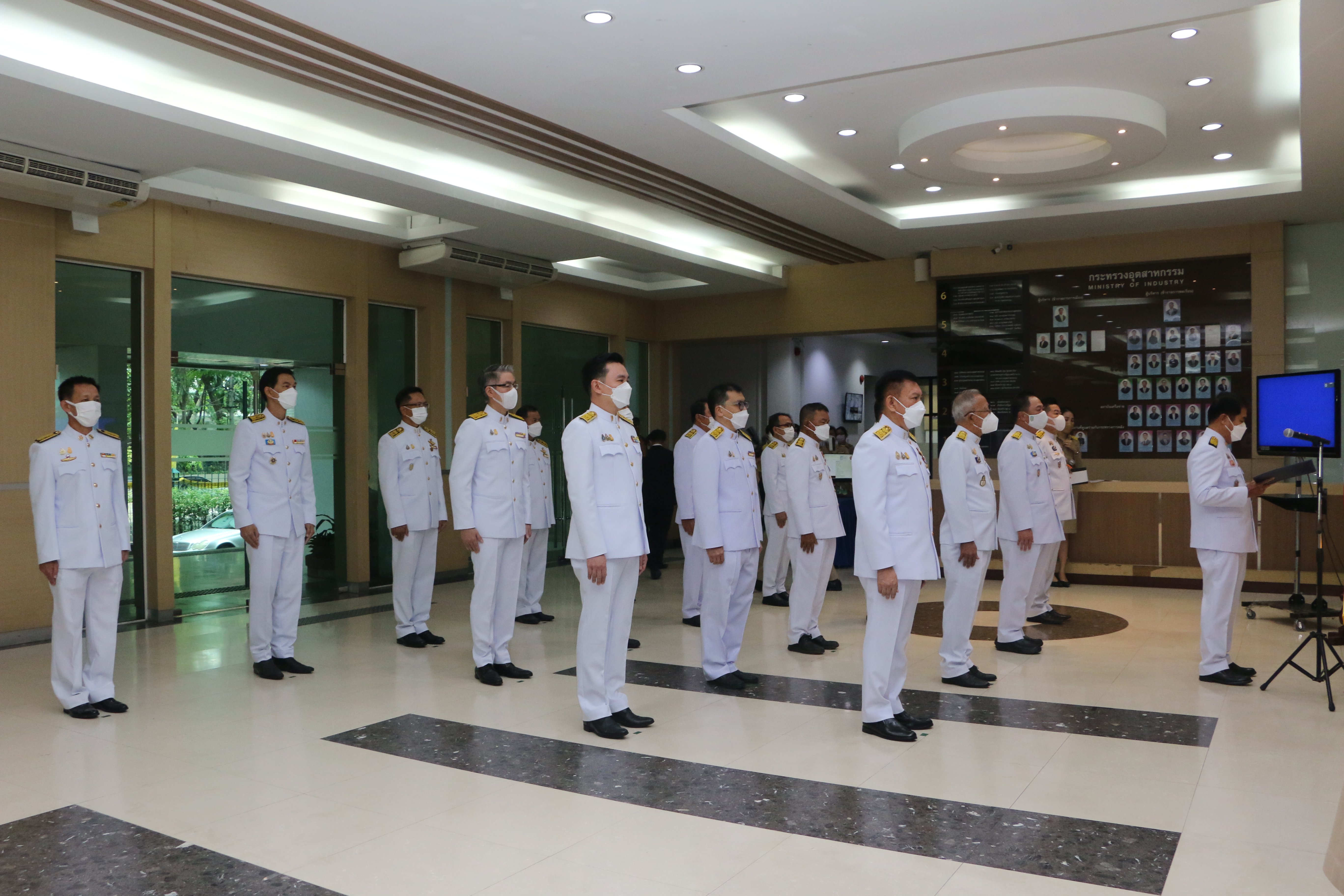 “อธิบดีณัฐพล” ร่วมพิธีถวายพระพรชัยมงคลเนื่องในโอกาสวันเฉลิมพระชนมพรรษา พระบาทสมเด็จพระเจ้าอยู่หัวฯ และพิธีถวายสัตย์ปฏิญาณเพื่อเป็นข้าราชการที่ดีและพลังของแผ่นดิน ประจำปี 2565
