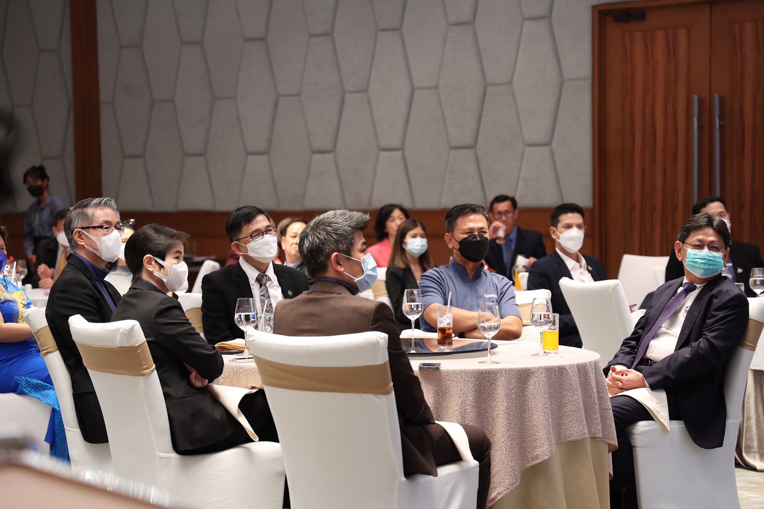 “อธิบดีณัฐพล” แนะ SMEs ไทย ก้าวสู่อนาคตของภาคอุตสาหกรรมไทยในยุค Next Normal