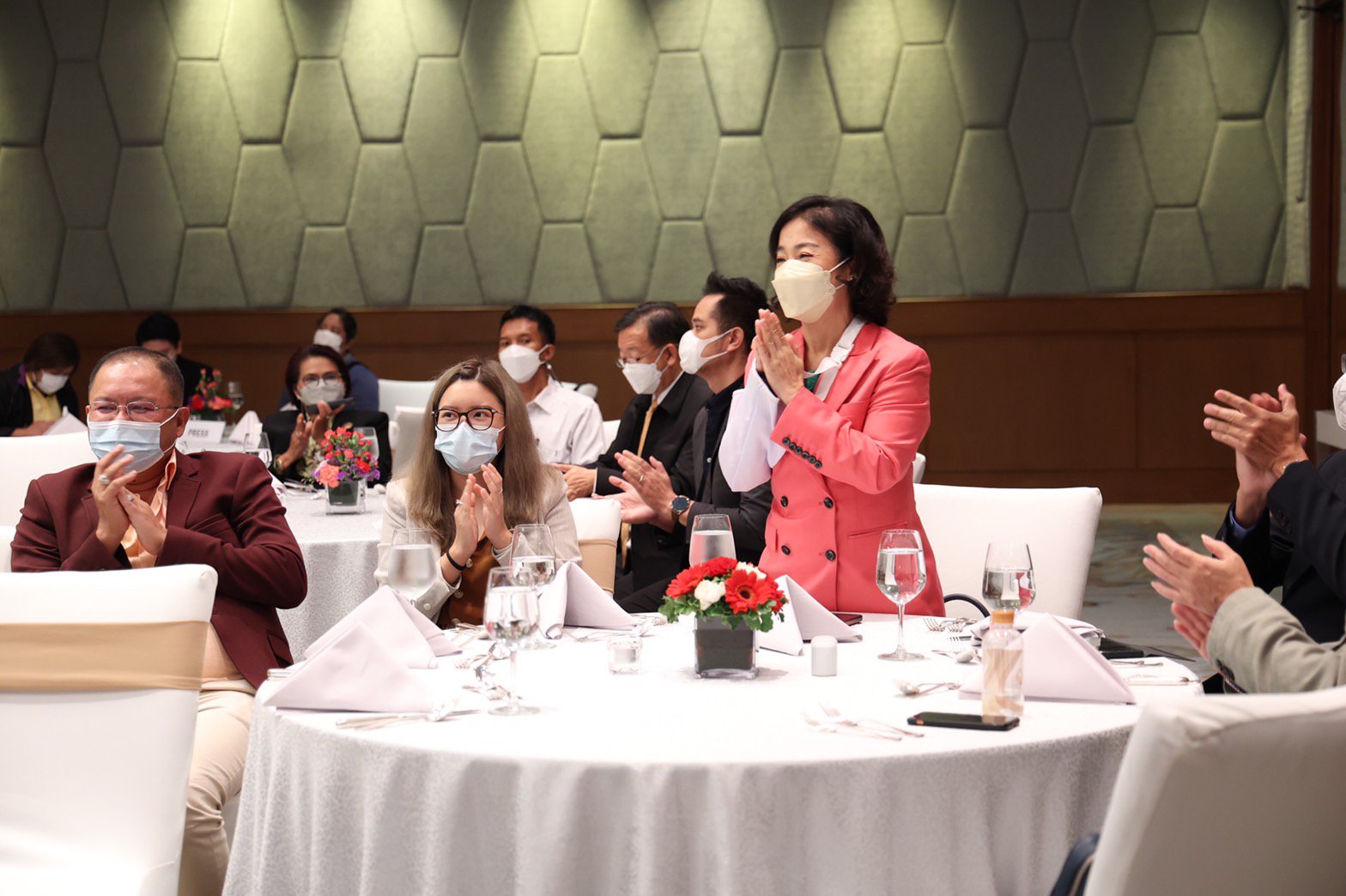 “อธิบดีณัฐพล” แนะ SMEs ไทย ก้าวสู่อนาคตของภาคอุตสาหกรรมไทยในยุค Next Normal