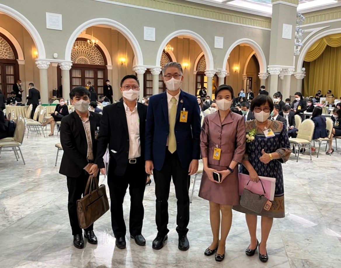 ครม. อนุมัติงบกลางให้ 'ดีพร้อม'! เร่งพัฒนาอาชีพเสริม เพิ่มรายได้ให้ชุมชนดีพร้อม ผ่านกลไก “7 วิธี ปั้นชุมชนดีพร้อม” 