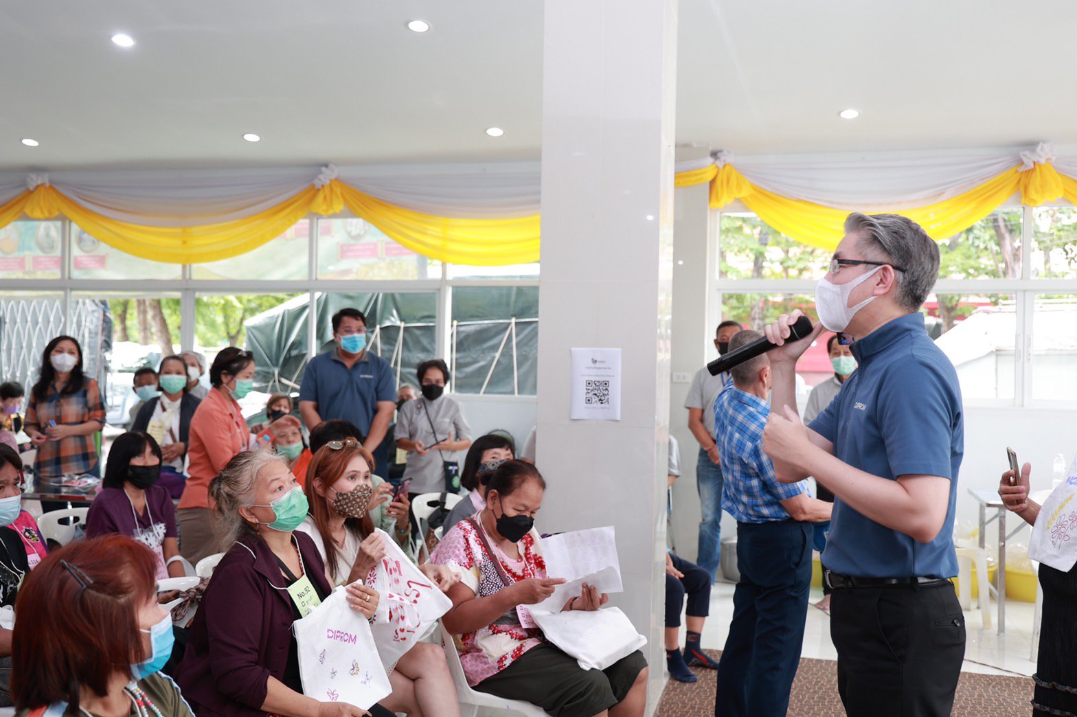 “อธิบดีณัฐพล” ลงพื้นที่ช่วยชุมชนฝึกอาชีพดีพร้อม พัฒนาระบบลงทะเบียนและประเมินผลผ่าน job.diprom เพื่อบรรลุเป้าหมายตัวชี้วัดด้านประสิทธิภาพและประสิทธิผลสูงสุด 