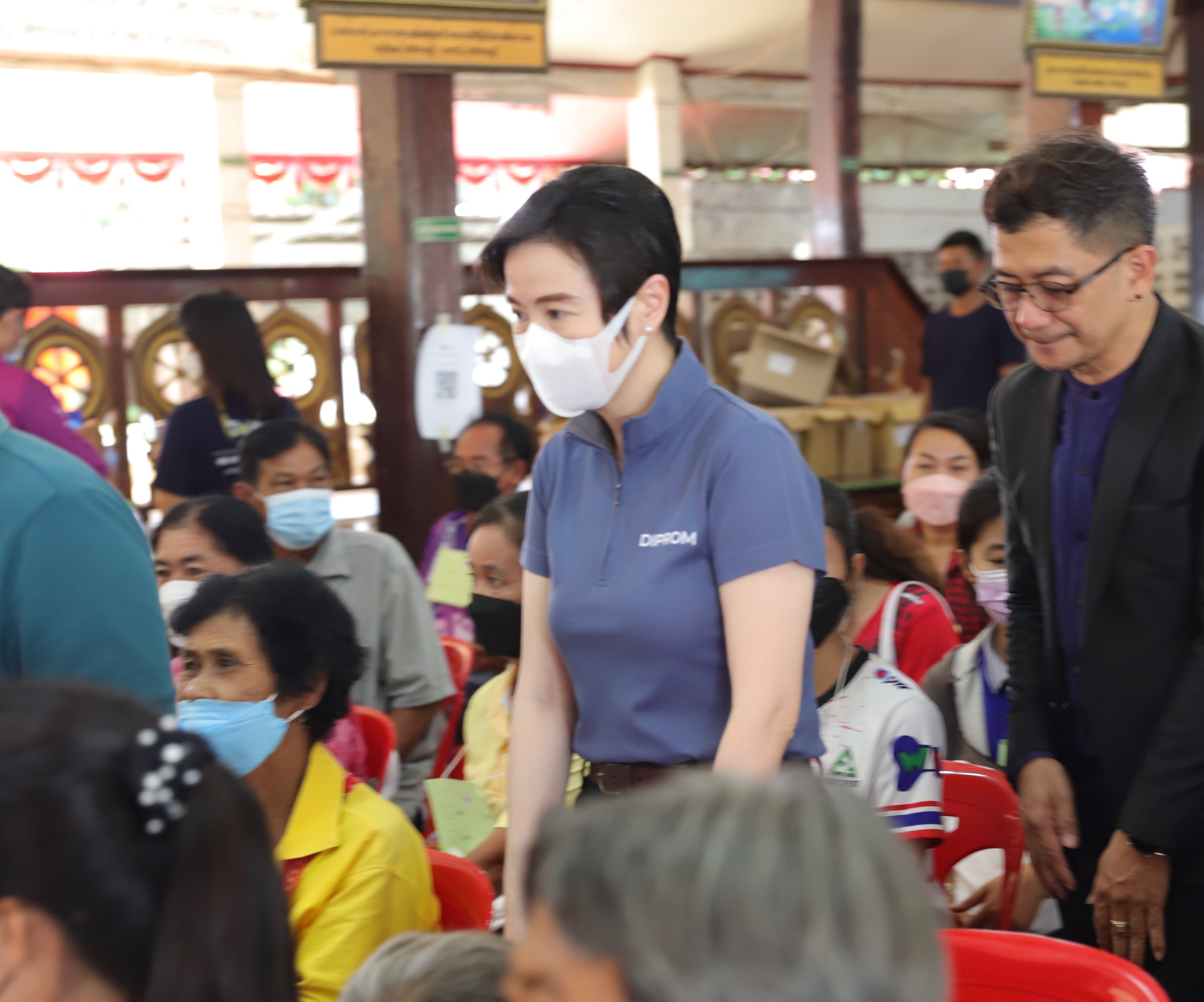 “ดีพร้อม” ลงพื้นที่ช่วยประชาชน เสริมทักษะ สร้างอาชีพดีพร้อม 82 จุดทั่วประเทศ 