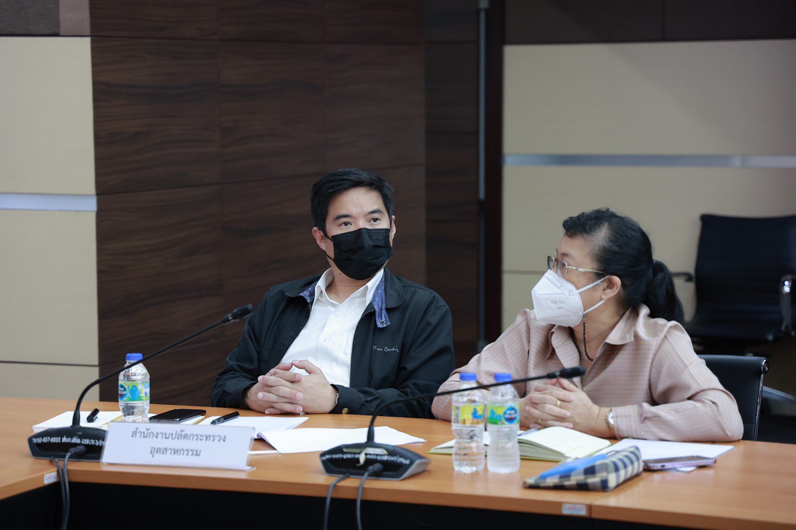 "รสอ.ณัฏฐิญา" นำทีม ดีพร้อม ร่วมประชุมเตรียมการ “รายการ คุยเรื่องบ้าน คุยเรื่องเมือง คุยทุกเรื่องกับรัฐมนตรี”