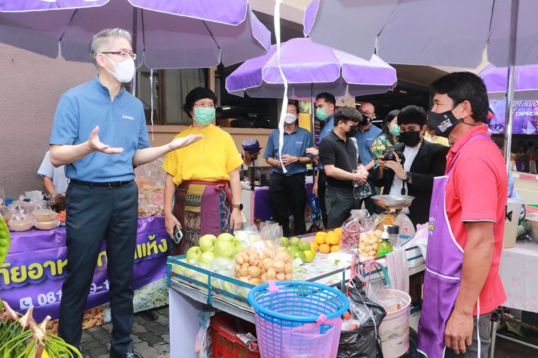 “อธิบดีณัฐพล” DIPROM Street Food & Street Fair พร้อมติดอาวุธ 3D ผปก. ยกระดับสู่ผู้ประกอบการที่ดีพร้อม